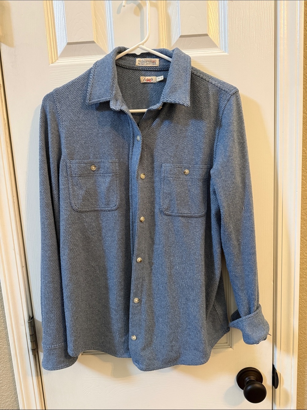Faherty legend shirt Blue Herringbone Button-Up Shirt sz m